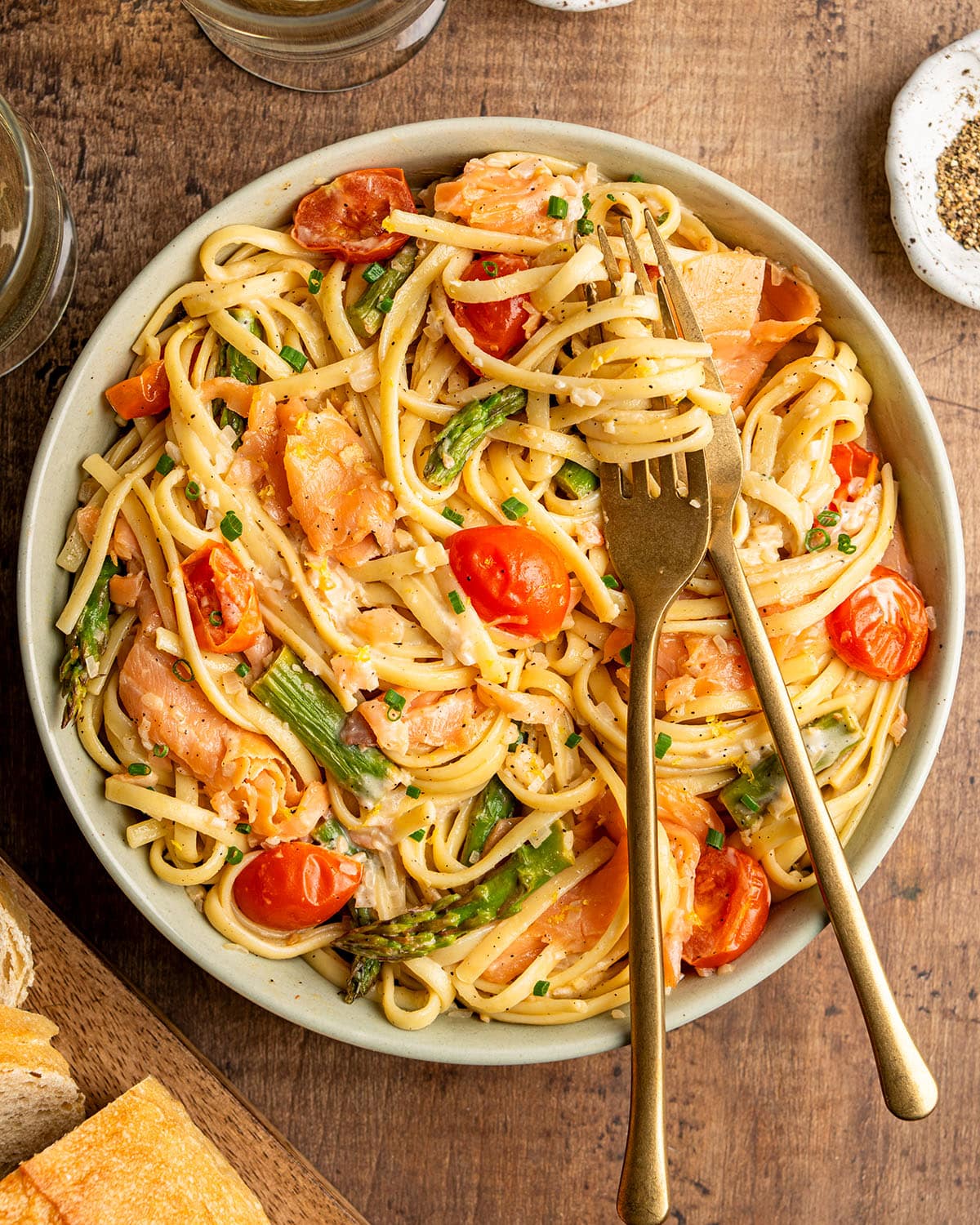 smoked salmon pasta