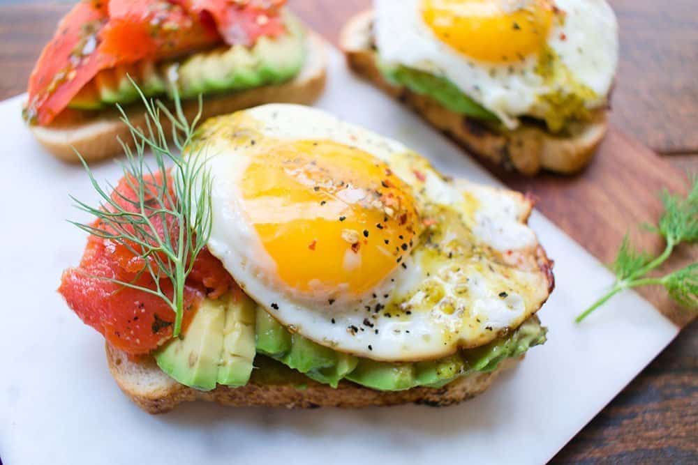 avocado toast with smoked salmon