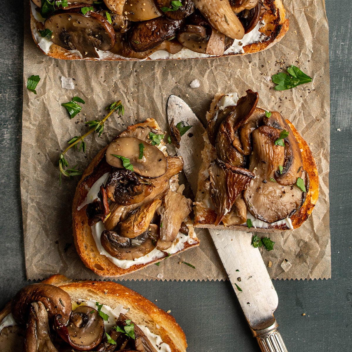 mushroom bruschetta