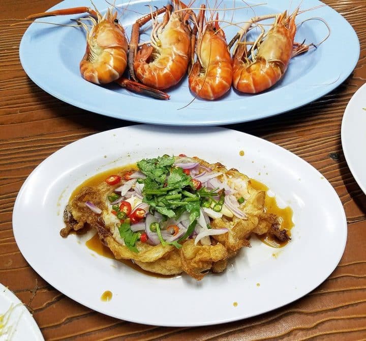 A Bite Out of Thailand: Soei and Thip Simai - Cherry on My Sundae