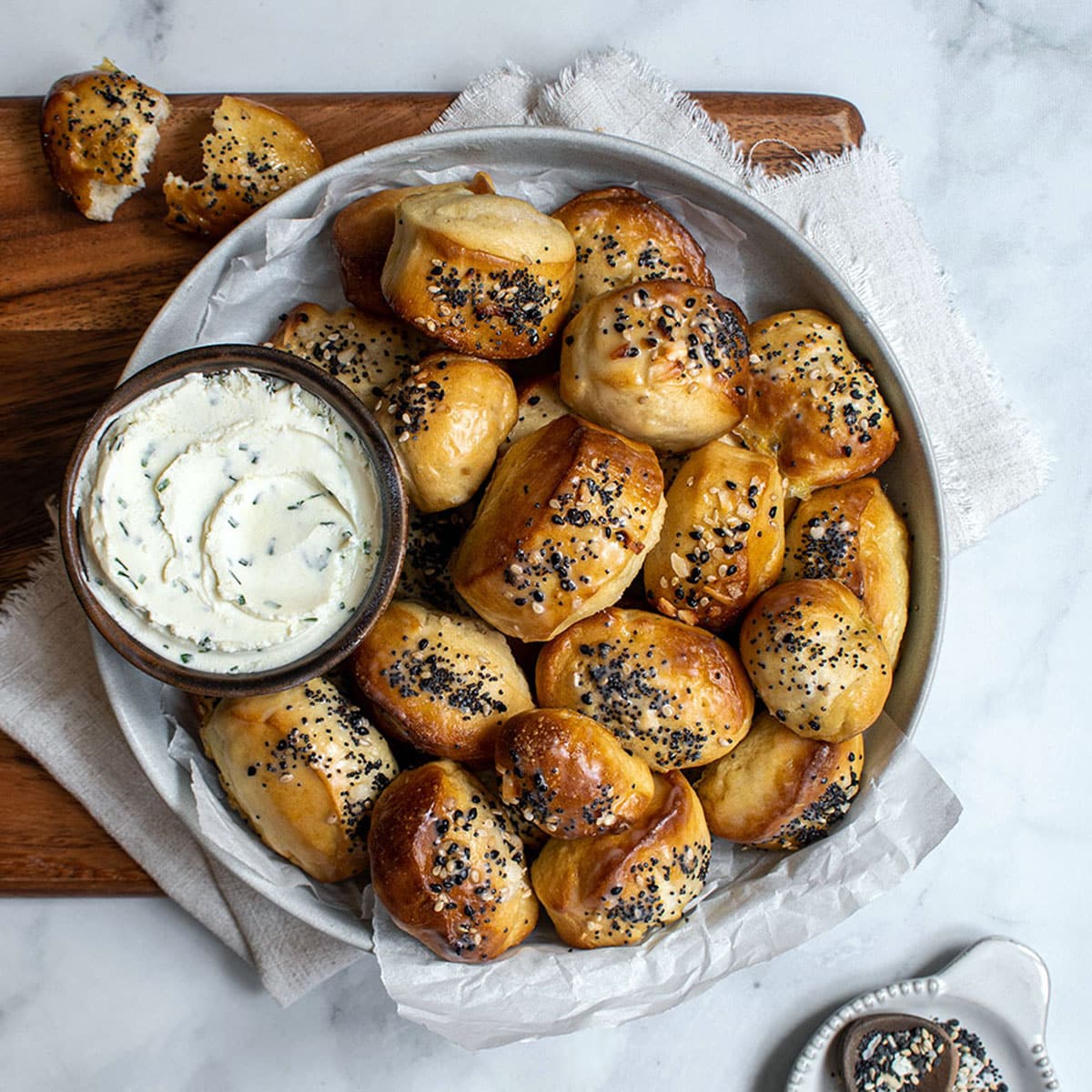 Everything Spice Pretzel Bites
