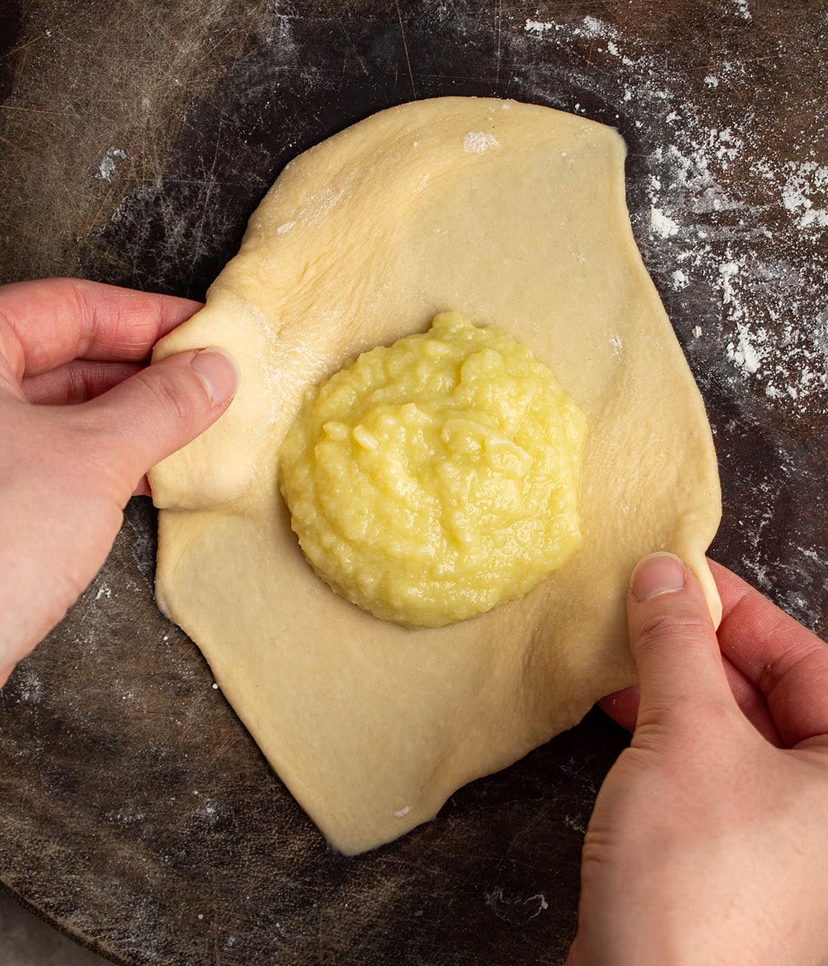 fill the rolls with custard