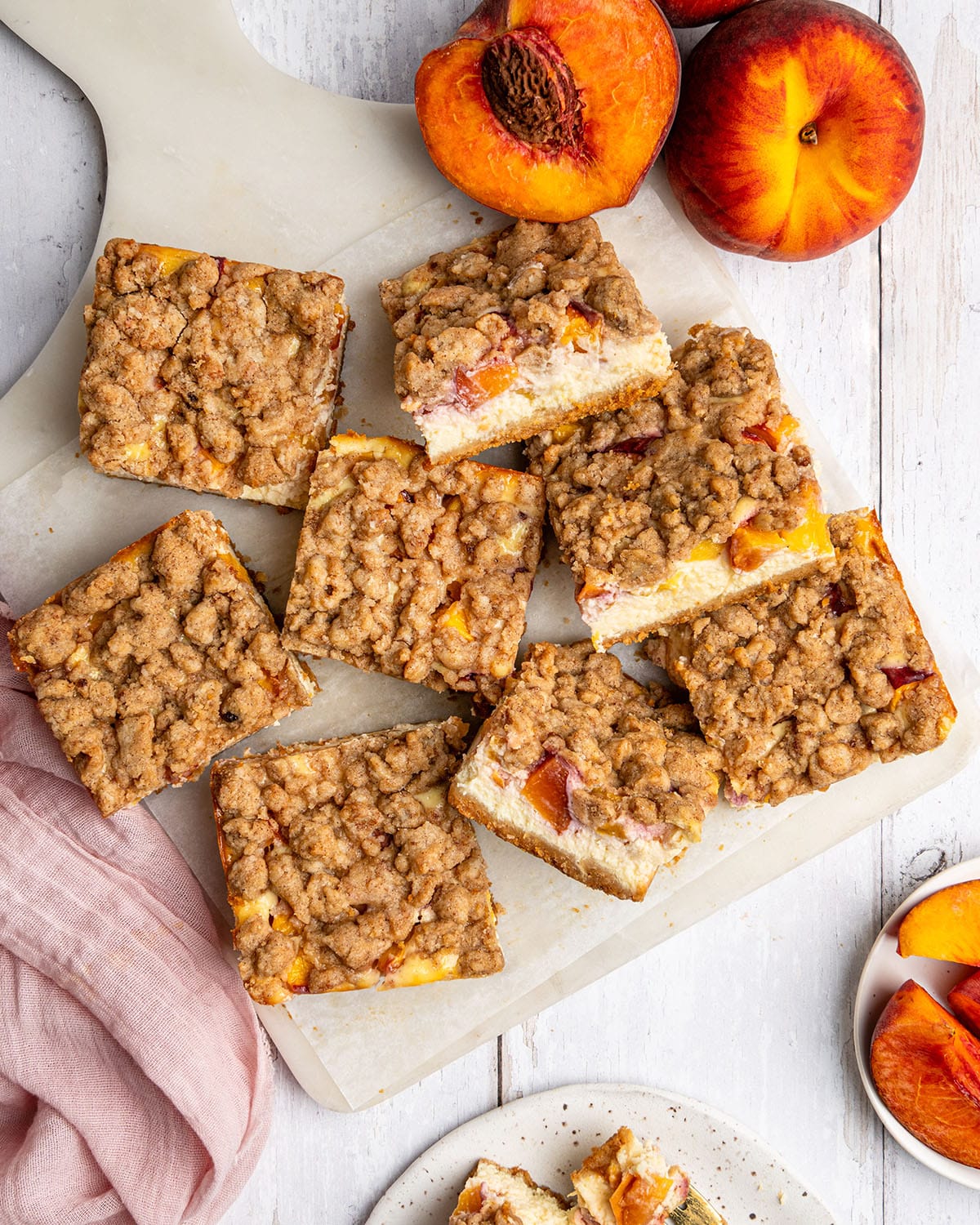 peach cobbler yogurt bars