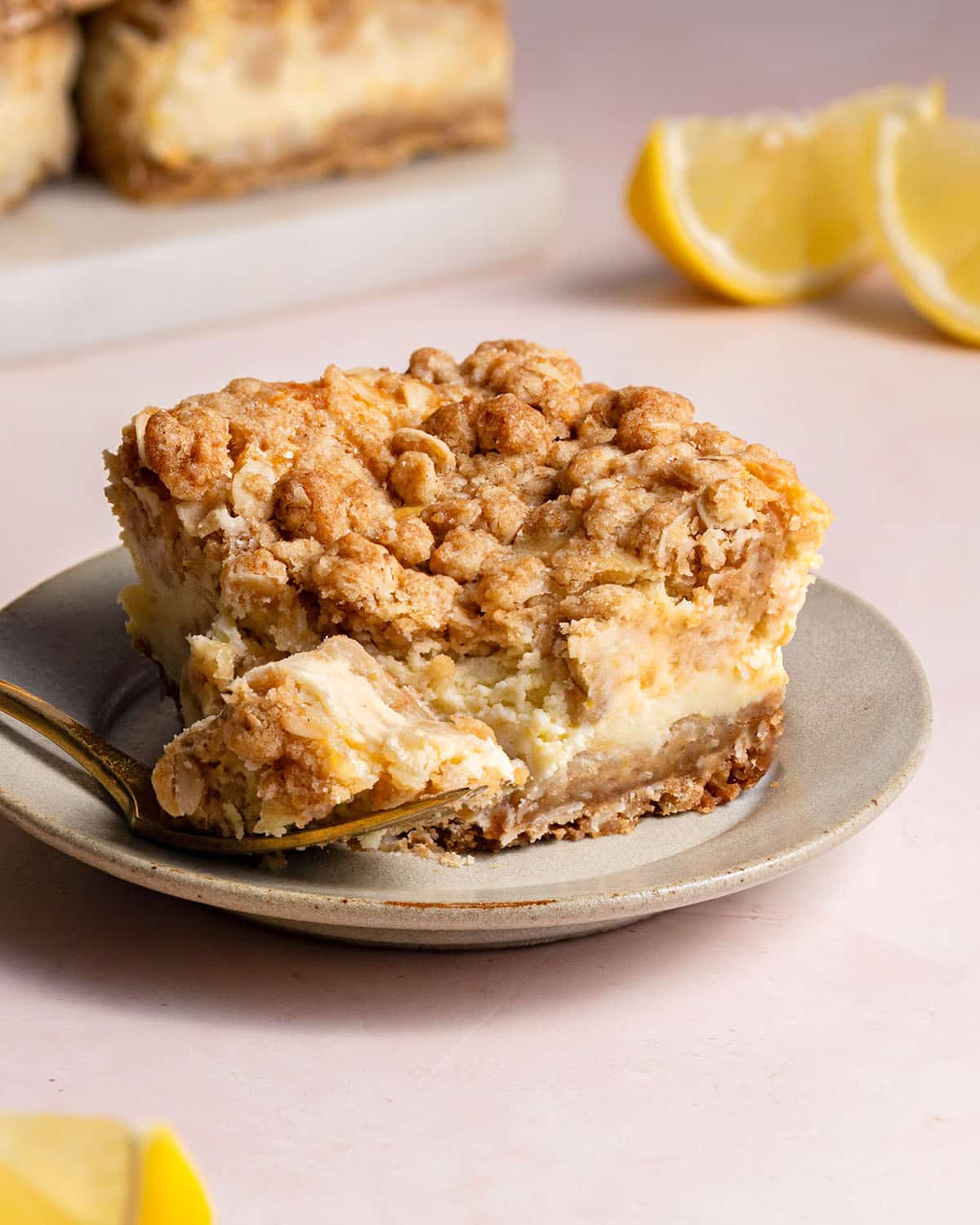 lemon cheesecake crumb bars