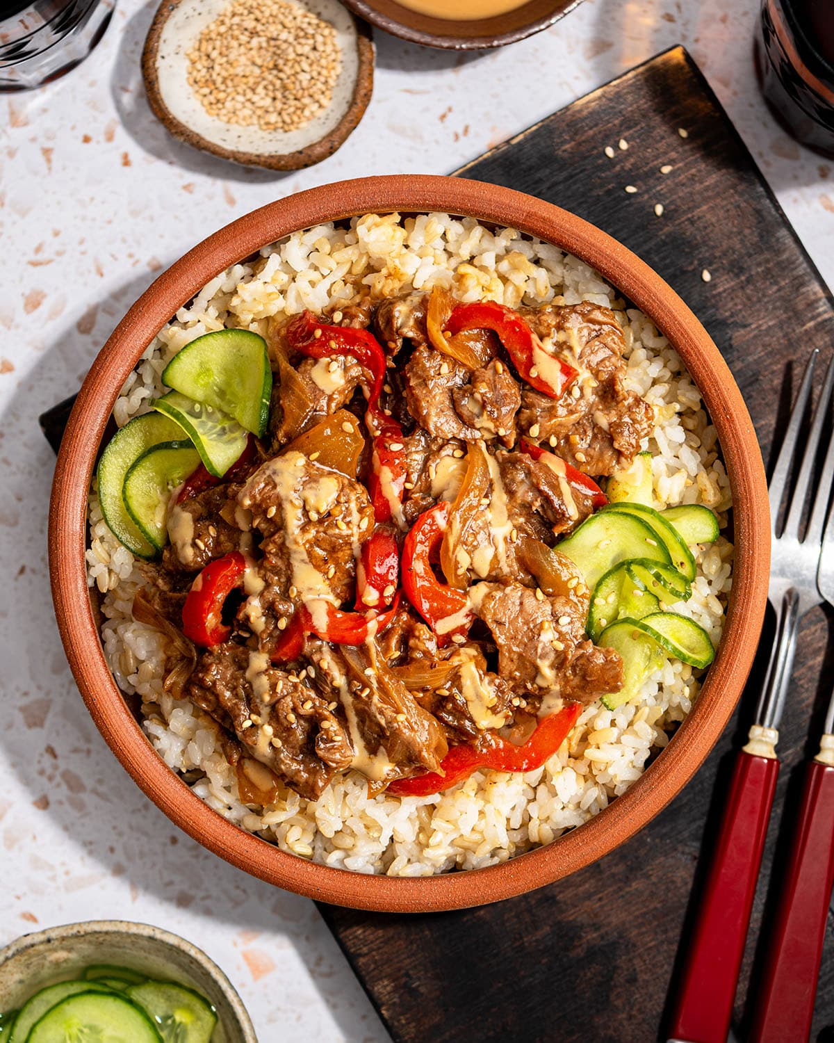 thai beef stir fry with peanut sauce
