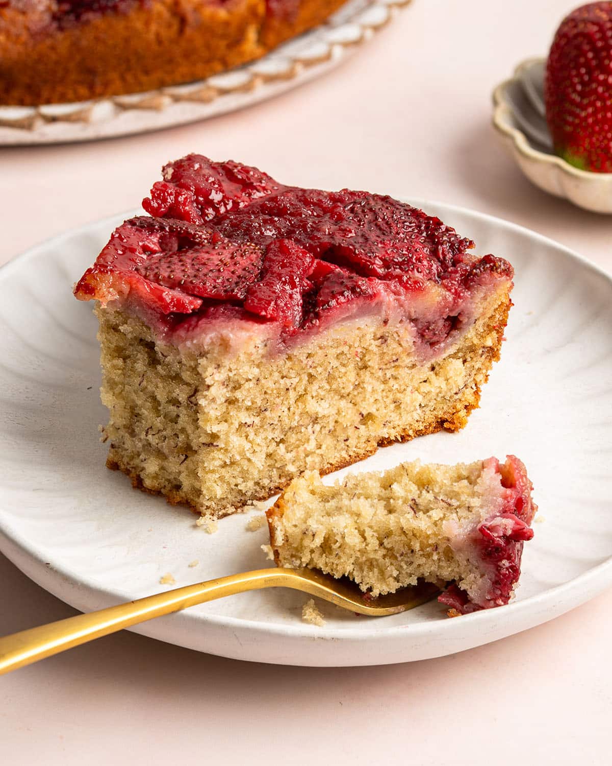 strawberry upside down banana cake